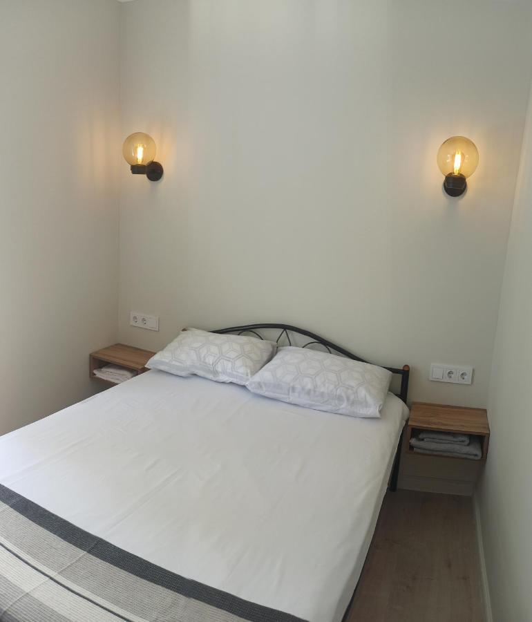 современная в жилом комплексе «auezov City» Apartment Almaty