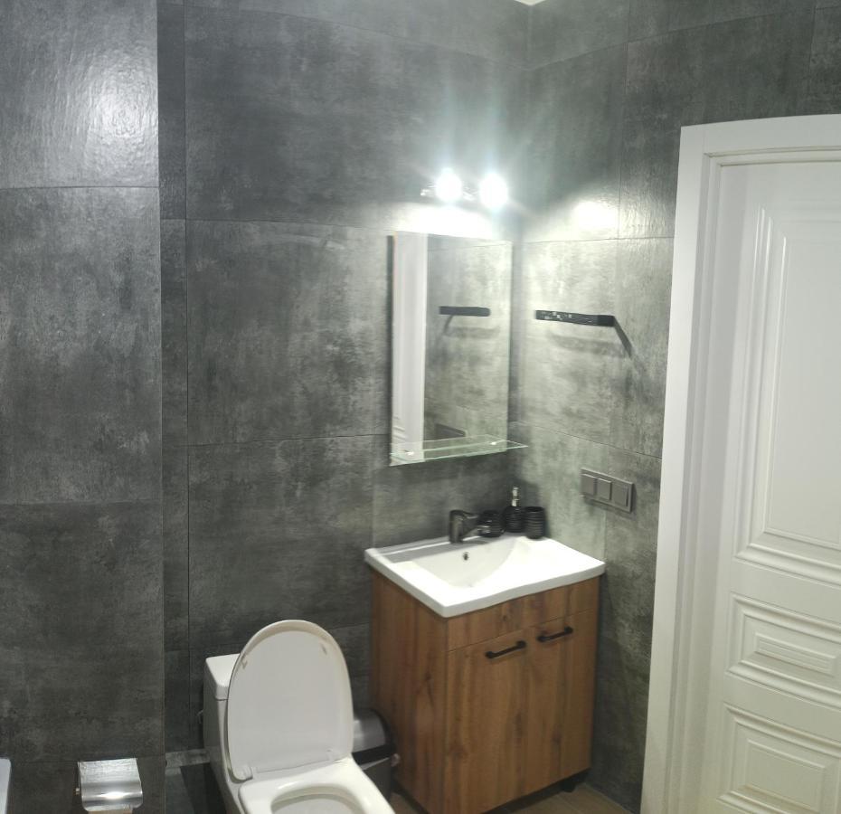 современная в жилом комплексе «auezov City» Apartment Almaty